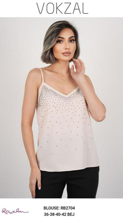 sleeveless T-shirt