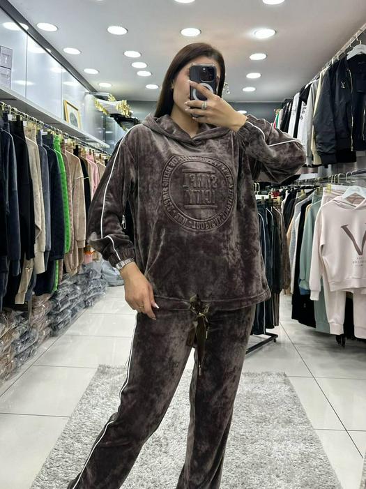 Женские спорт костюмы
