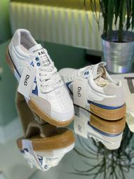 Sneakers for men