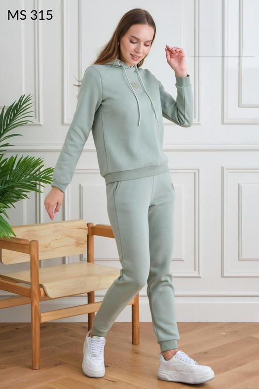 sport suits