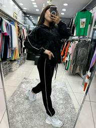 Женские спорт костюмы