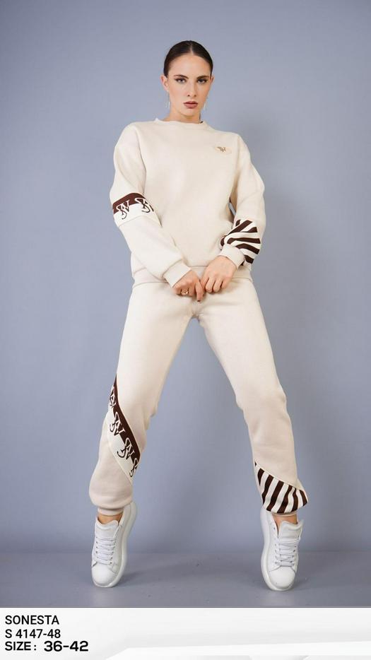 sport suits