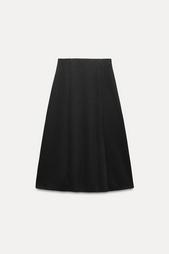 SOFT BUTTON MIDI SKIRT