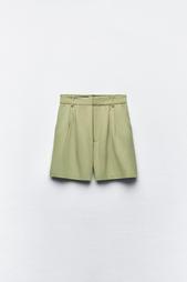 HIGH-WAIST PLEATED BERMUDA SHORTS