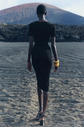 FITTED PLAIN KNIT MIDI DRESS