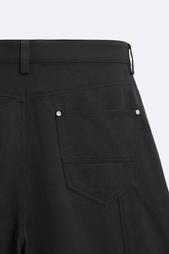 CARPENTER BERMUDA SHORTS WITH POCKET