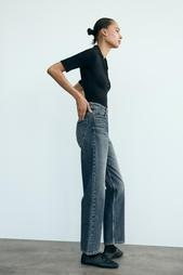 TRF MOM FIT HIGH-WAIST JEANS