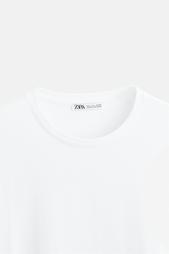 BASIC SLIM FIT T-SHIRT