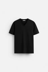 BASIC V-NECK T-SHIRT