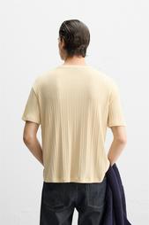 PLEATED T-SHIRT WITH BUTTONS