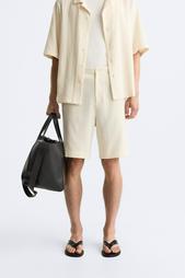 TEXTURED BERMUDA SHORTS