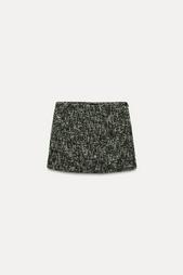 TEXTURED SKORT