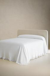 LINEN RUFFLE BEDSPREAD